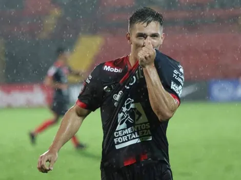 Carlos Mora en busca de la oportunidad para convertirse en legionario