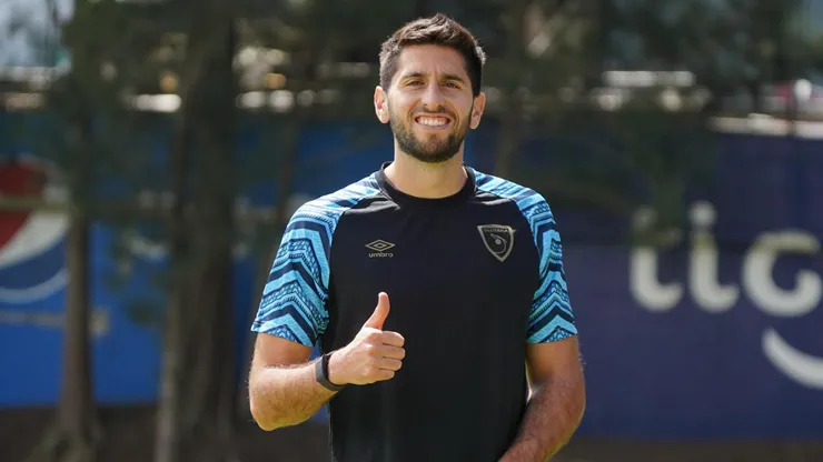 Nicolas Samayoa se integró a la Selección de Guatemala con la duda de su lesión sufrida (Fedefut)