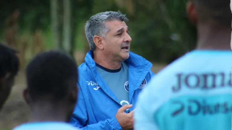 Diego Vázquez logró sumar un integrante a sus entrenamientos con Motagua.