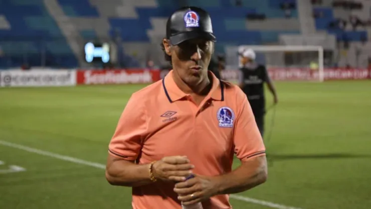Pedro Trolgio no podrá contar con una de las figuras de Olimpia.