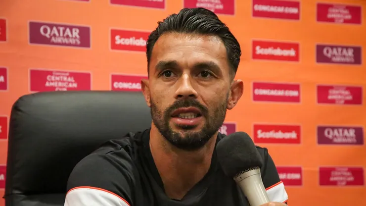 González