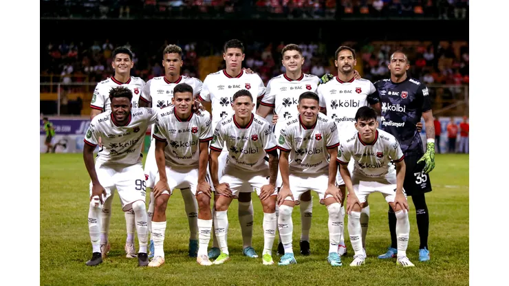 Alajuelense busca reforzarse para llegar de la mejor manera al 2024.
