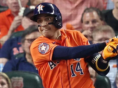 David Suazo felicita a Mauricio Dubón por ganar el Guante de Oro