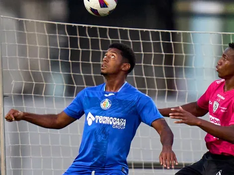 Se cayeron propuestas y apareció un nuevo interesado por el Choco Lozano