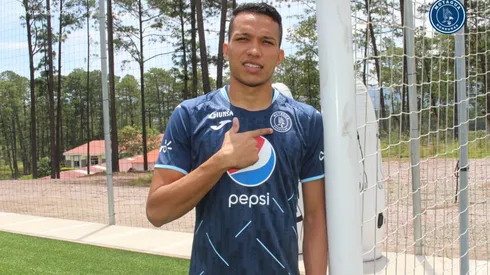 En la previa a la gran final del Apertura 2023, Carlos Mélendez hizo una divertida apuesta con su hermano.