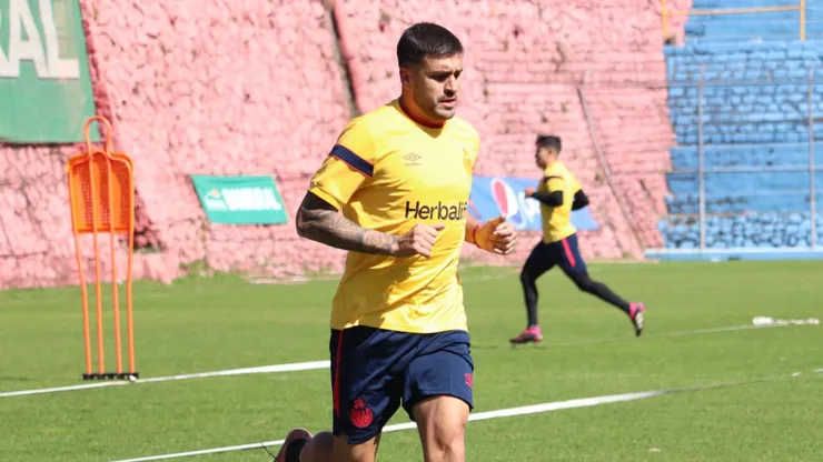 Ramiro Rocca se unió a los entrenamientos de Municipal de Guatemala