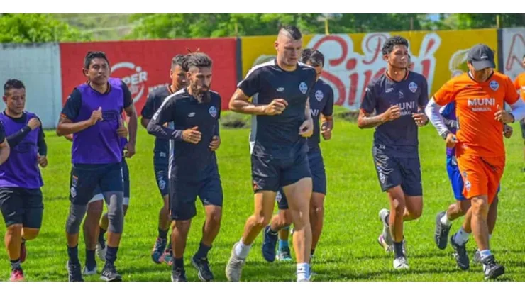 Jugadores de Achuapa