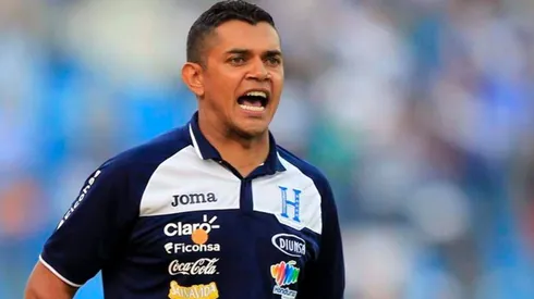 Amado Guevara durante un partido