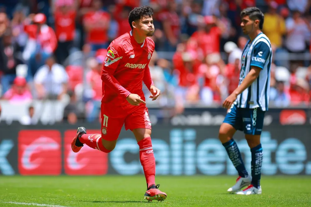 Maximiliano Araujo of Toluca celebrates after scoring the team’s second goal. (Photo by Hector Vivas/Getty Images)