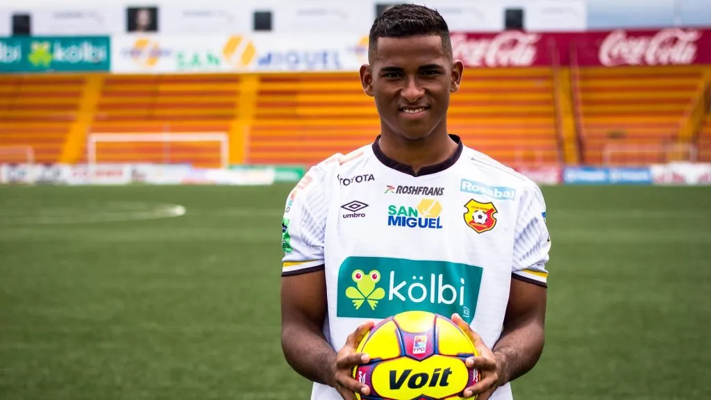 Allan Cruz es el futbolista más valioso de Herediano.