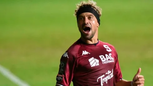 El último valor de Christian Bolaños como jugador activo según Transfermarkt