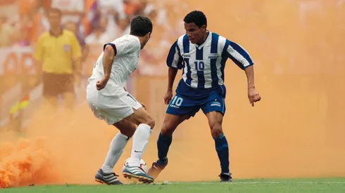 Rambo de León confirma lista de invitados para su partido despedida