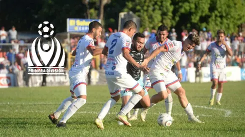 Un jugador de la Liga Nacional está vendiendo su ropa para volver a su país.