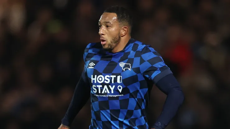 Nathaniel Méndez-Laing volvió a ser fundamental en la victoria del Derby County con una increíble asistencia de tres dedos.
