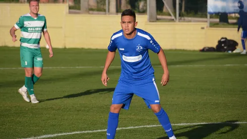 Oscar Santis disputó su primer partido con el Dinamo Tbilisi de Georgia