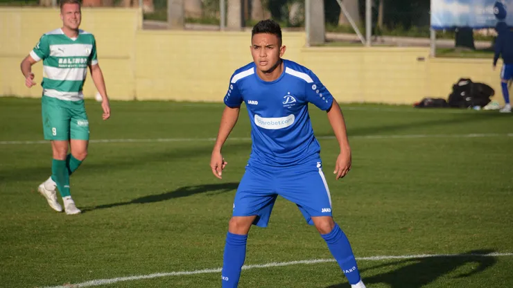 Oscar Santis disputó su primer partido con el Dinamo Tbilisi de Georgia