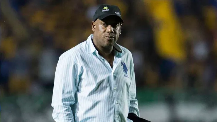 Hernán Medford tiene todo listo para volver a dirigir en la Liga de Costa Rica