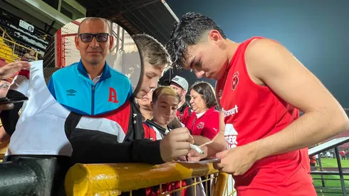Jorge Rodríguez se refirió a la situación de las negociaciones por Leonardo Menjívar. (Foto: La Nación)