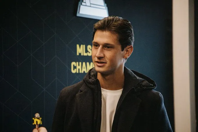 Nicholas Hagen llega se incorpora al Columbus Crew