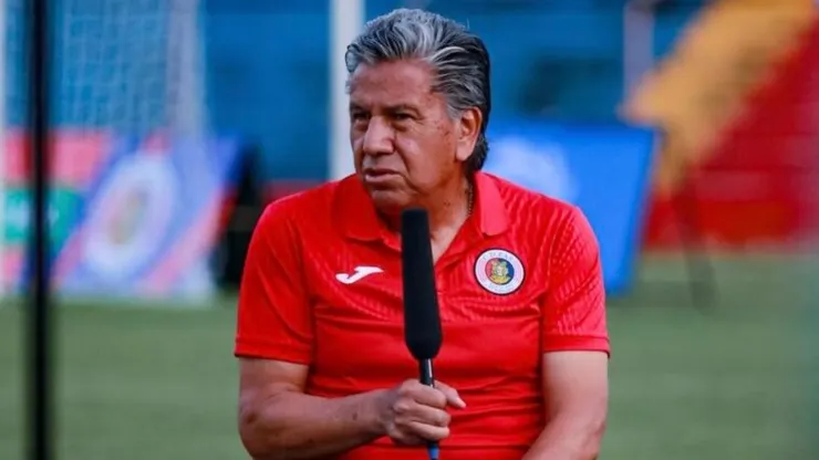 Raúl Arias, entrenador de FAS