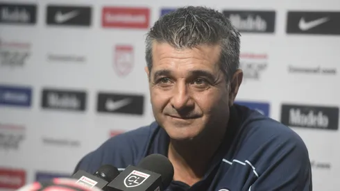 Diego Vázquez decidió no salir a dar la conferencia por la presencia de un periodista. (Foto: Concacaf)