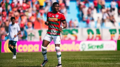 El delantero panameño de 20 años que suma goles en Brasil