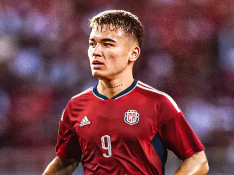 Manfred Ugalde es incluido en particular XI Ideal