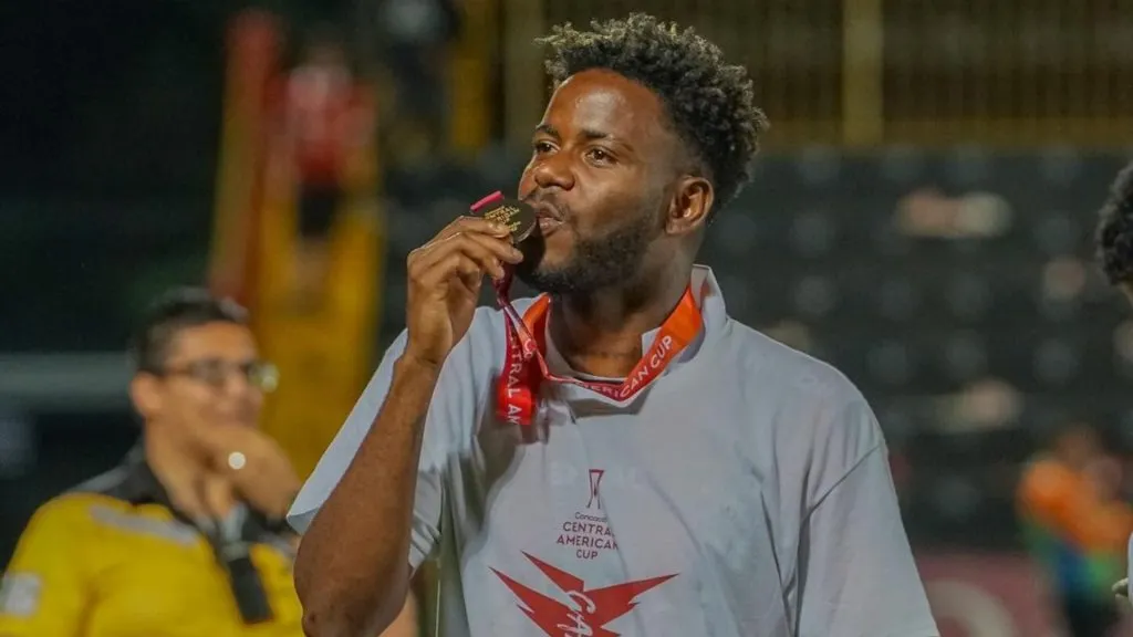 Freddy Góndola se coronó campeón de Copa Centroamericana (Jomo.cr)