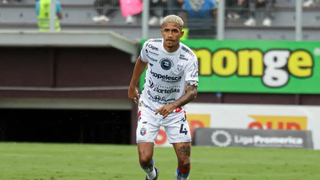 Eduardo Anderson fue titular con San Carlos (San Carlos)