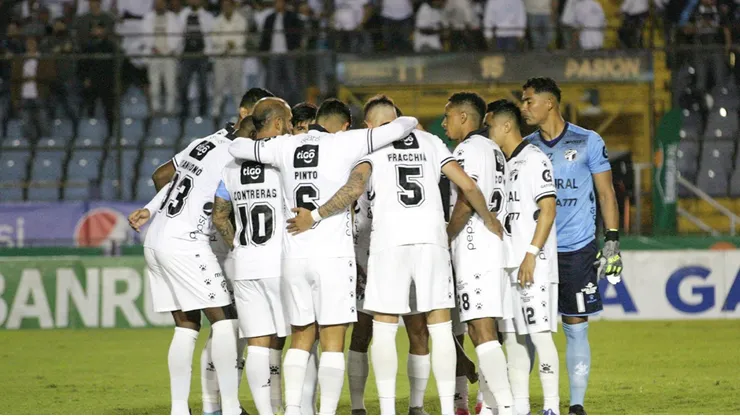 Comunicaciones recibe una gran noticia en la Copa de Campeones de la Concacaf ante Monterrey