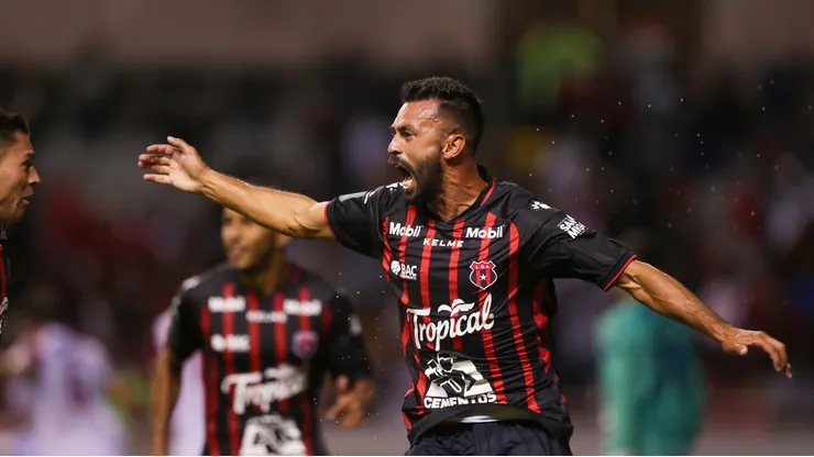Oficial: Giancarlo González afina detalles para firmar con su nuevo club en Centroamérica