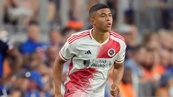 Damián Rivera está dentro de la lista de convocados de Gustavo Alfaro. (Foto: Getty Images)