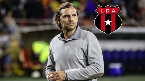 Los fanáticos de Alajuelense pierden la paciencia con Andrés Carevic y la directiva rojinegra tomó una postura al respecto.