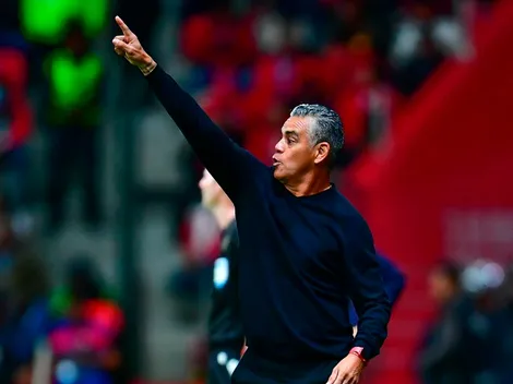 "Pity" Altamirano reveló qué le dijo a los jugadores de Herediano para que le remontaran a Toluca