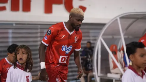 Cunningham afirmó quee Antigua se interesó en él