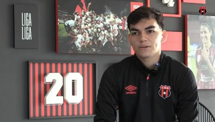 Leo Menjívar – Alajuelense