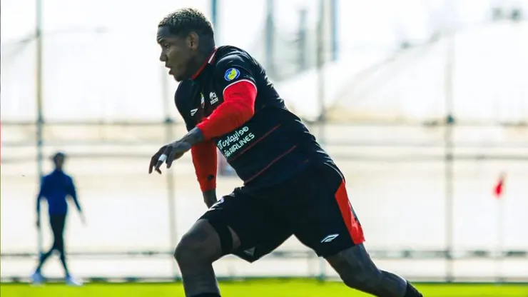 Romell Quioto conoció la razón por la que quedó fuera de Tractor FC