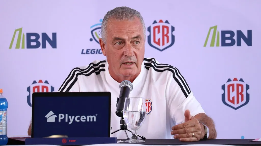 Gustavo Alfaro habló del partido contra El Salvador. (Foto: Fedefútbol)