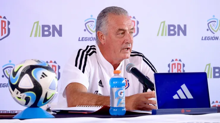 Gustavo Alfaro habló sobre la convocatoria. (Foto: Fedefútbol)