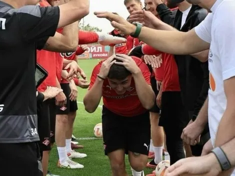 El divertido recibimiento a Manfred Ugalde en la práctica del Spartak (VIDEO)