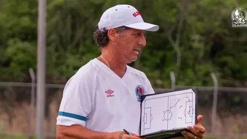 Pedro Troglio habló de los dos fichajes que no pudo cerrar para Olimpia