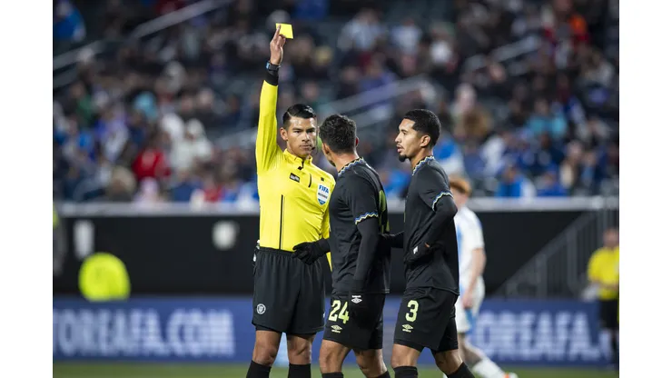 El Salvador no tendrá a uno de sus legionarios ante Honduras. (Foto: Getty Images)