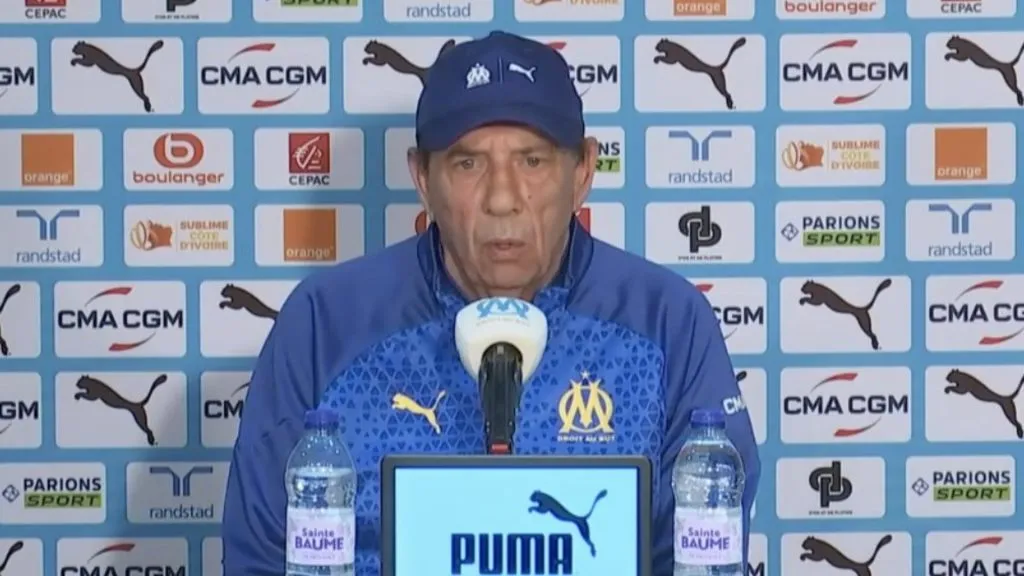 Jean-Gasset DT de Marsella en conferencia de prensa (Team OM)