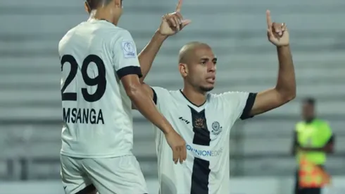 Eddie Hernández anotó para su equipo en India. (Foto: X)