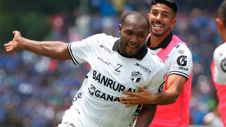 Comunicaciones venció a Cobán para convertirse en el primer semifinalista del Clausura 2024 de Guatemala