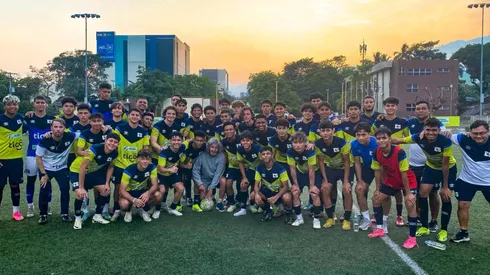 La visita inesperada que tuvo la Selección Sub-20 de El Salvador
