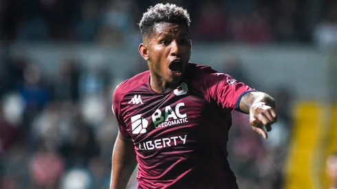 Fidel Escobar por encima de todos los defensores en el mundo