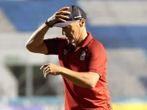 Pedro Troglio no quiso hablar luego de la derrota de Olimpia contra Marathón