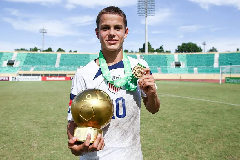 Cavan Sullivan jugador estadounidense de 14 años