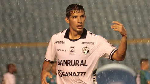 Antonio Chucho López volverá a jugar con Comunicaciones